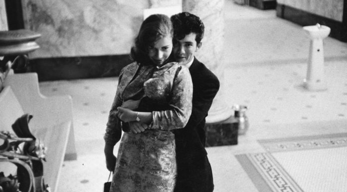 Les Americains, omaggio a Robert Frank.