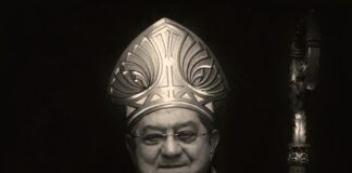 Augusto De Luca fotografa il Cardinale Sepe